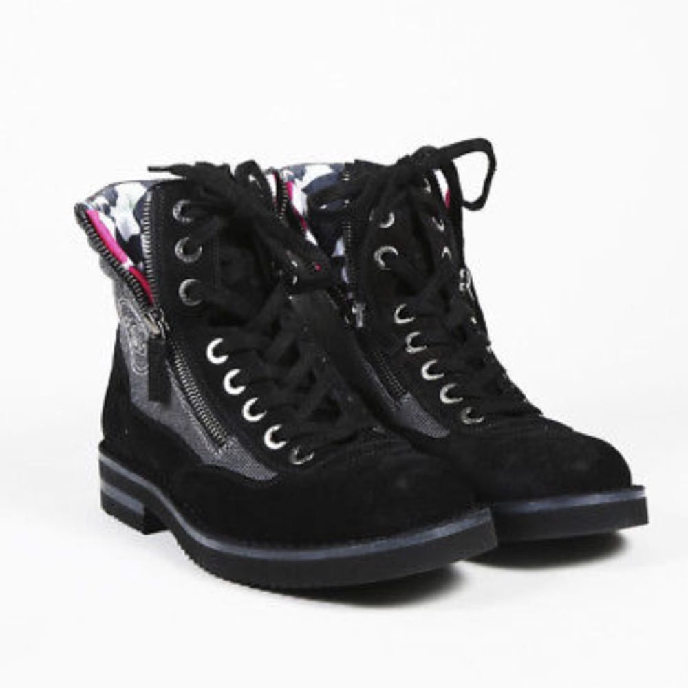 Chanel boots